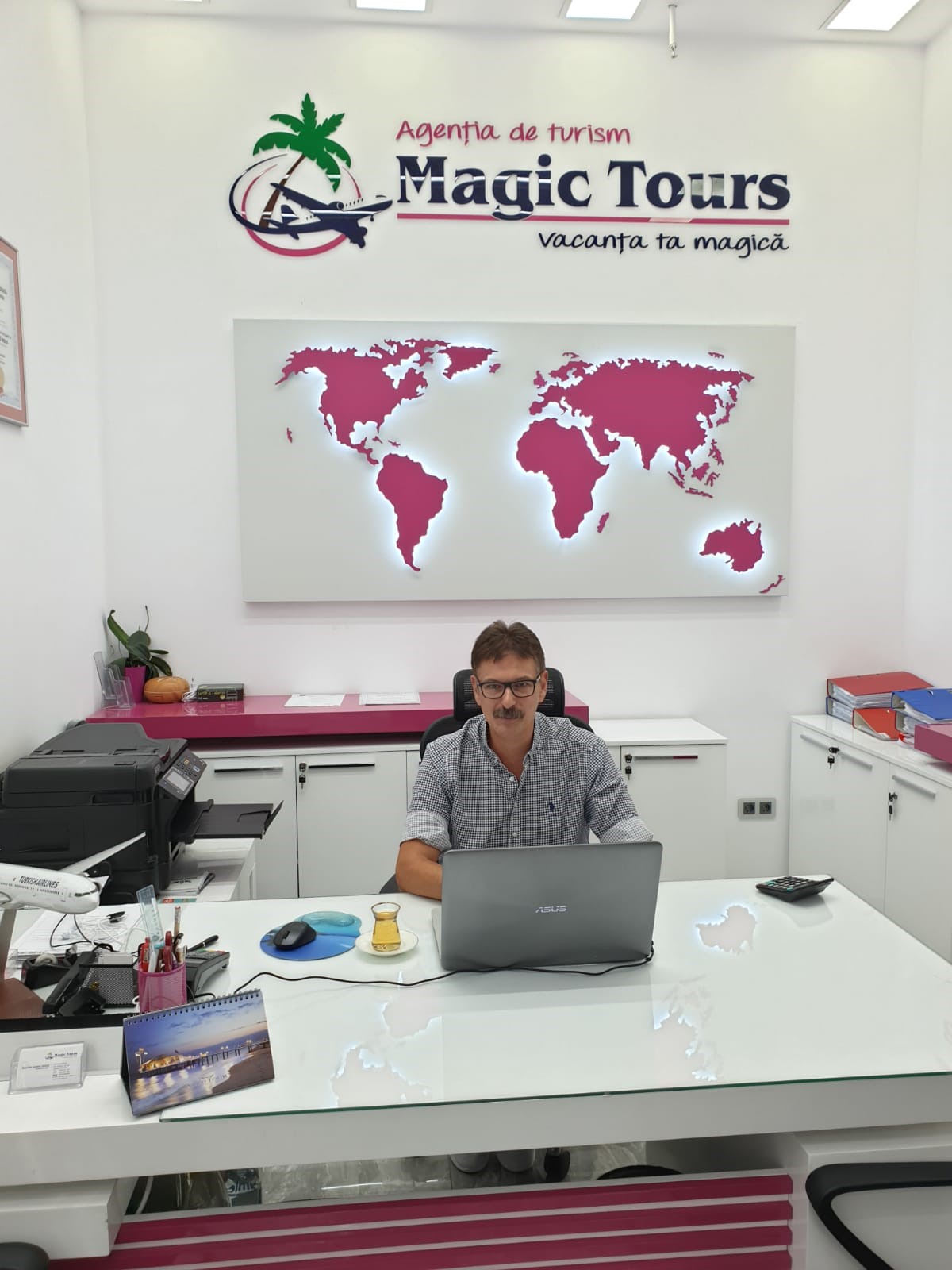 Magic Tours2