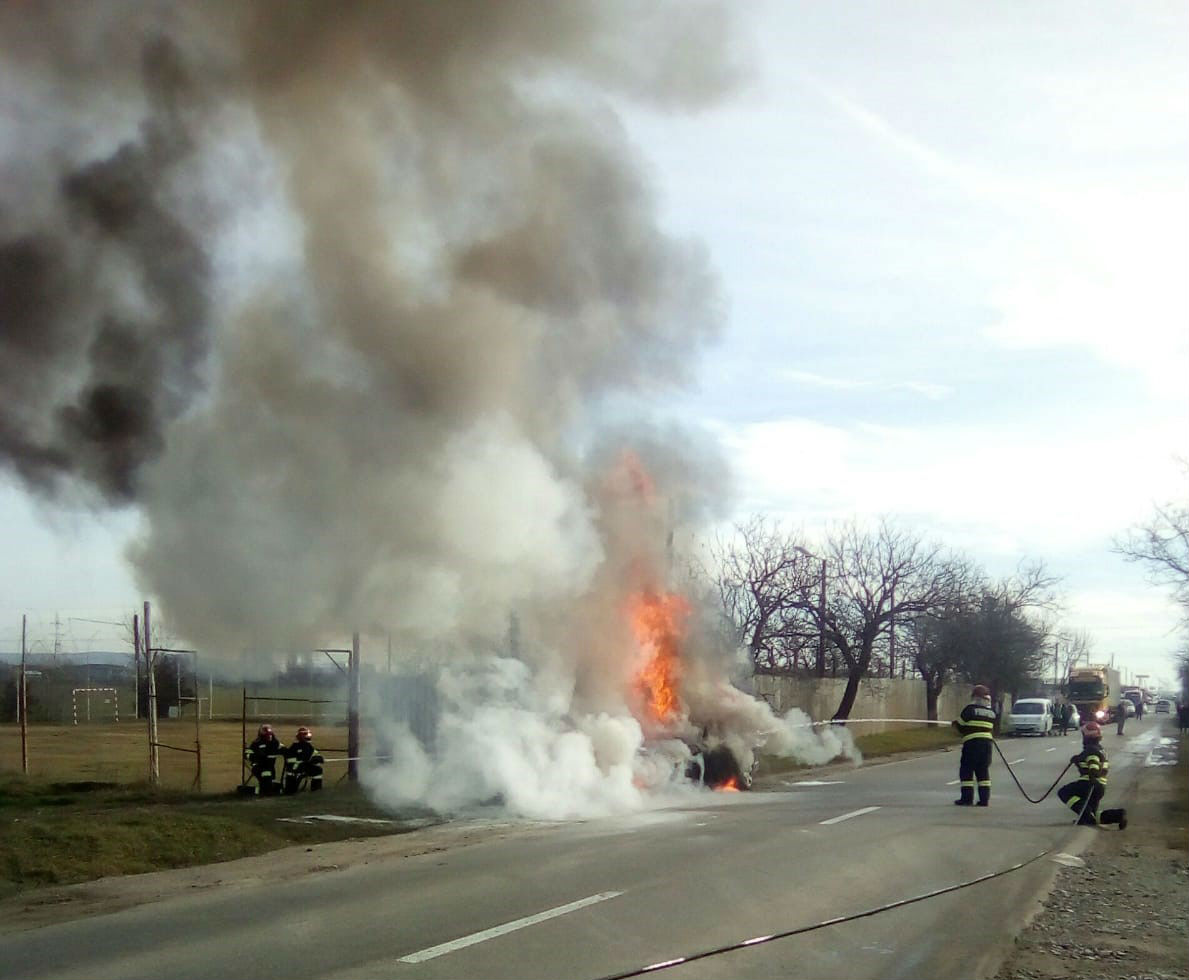 incendiu auto Sântandrei 1