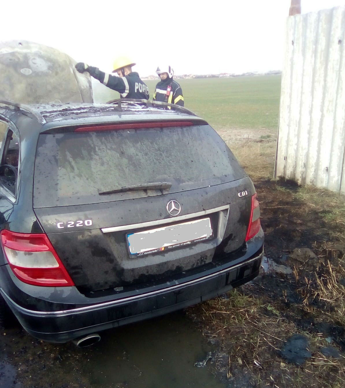 incendiu auto Sântandrei 3