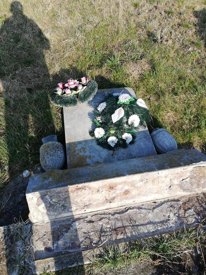 profanare cimitir (4)