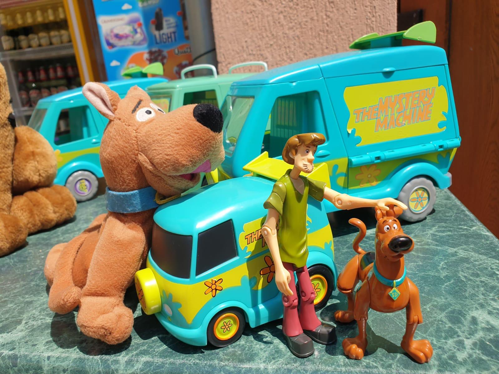 Mașini Scooby Doo și Fulger McQueen (15)