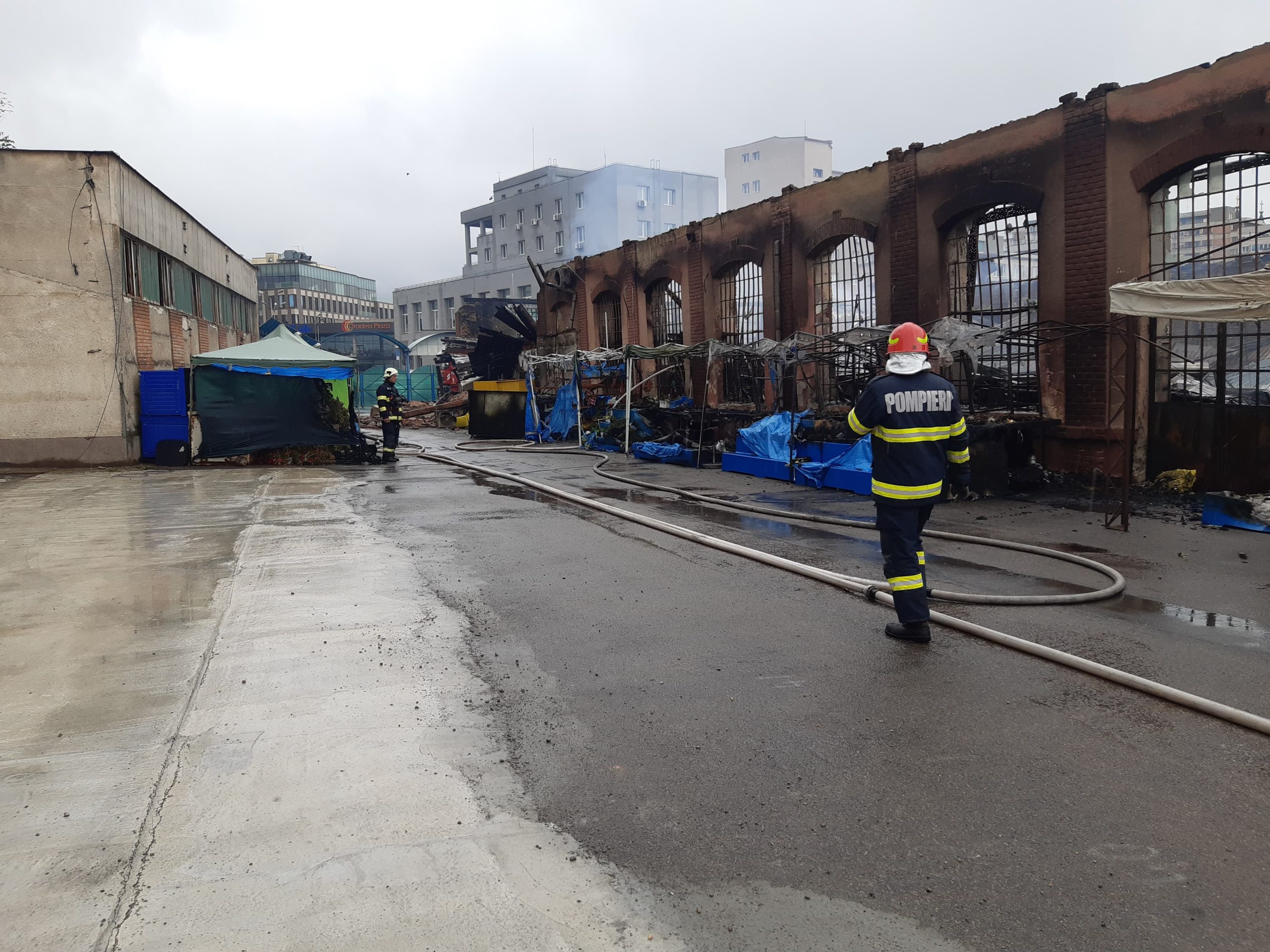 piata mare cetate incendiu (19)