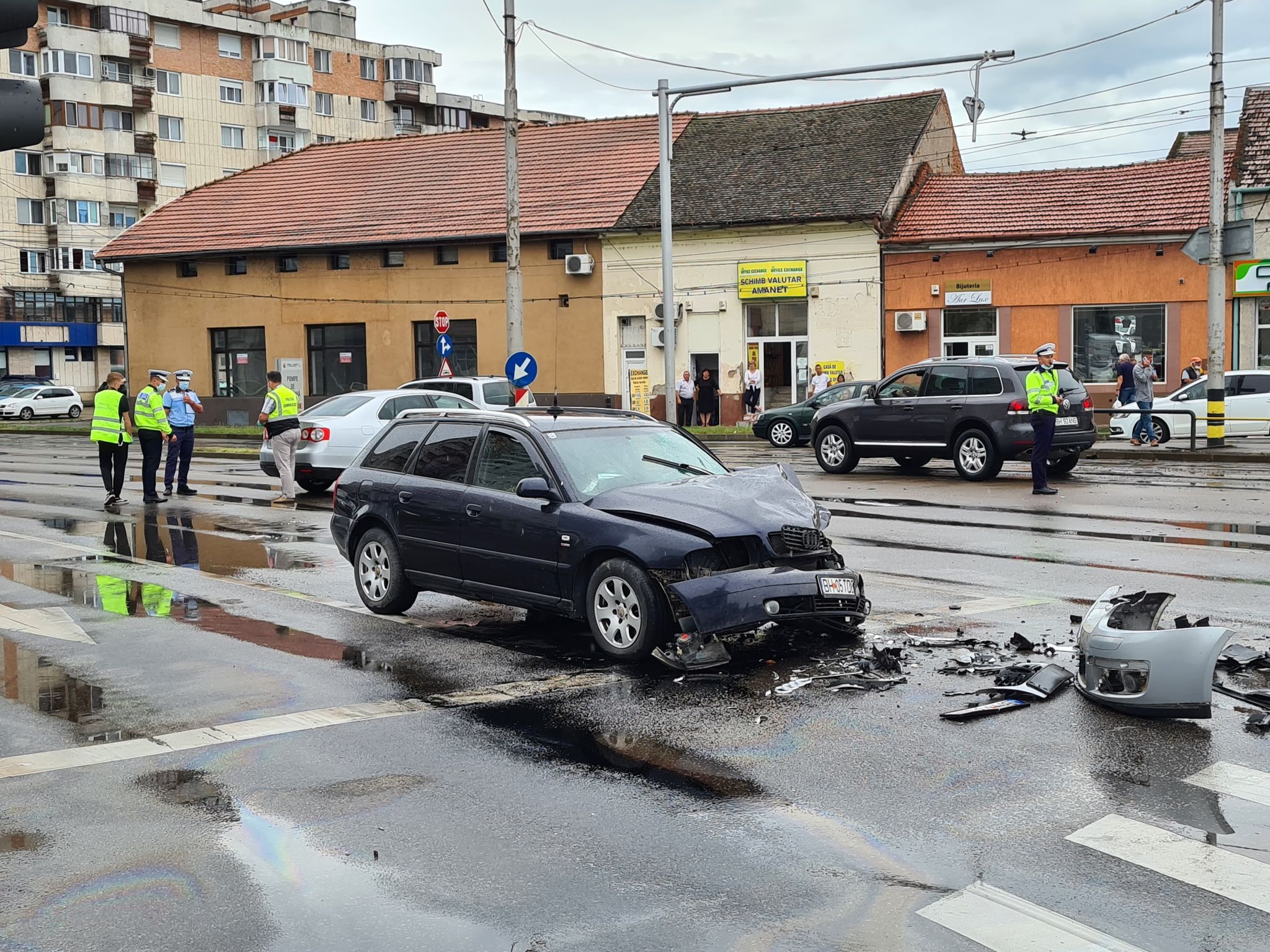 accident piata mare oradea (3)