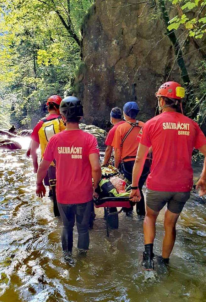 FOTO: Intervenție Cheile Galbenei Salvamont Bihor 23.08.2020