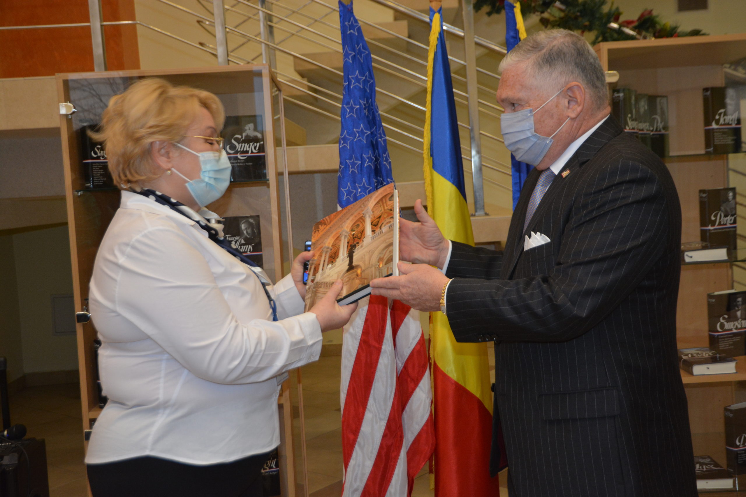 ambasador SUA oradea biblioteca judeteana gheorghe sincai (64)