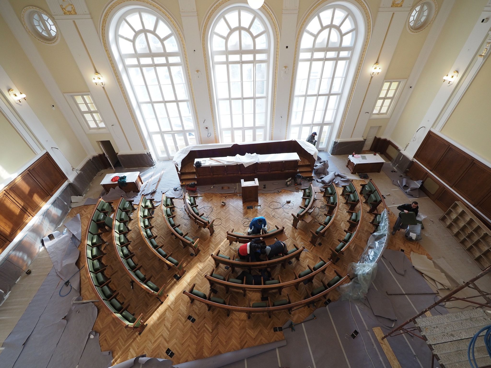 sala traian mosoiu primaria oradea (2)