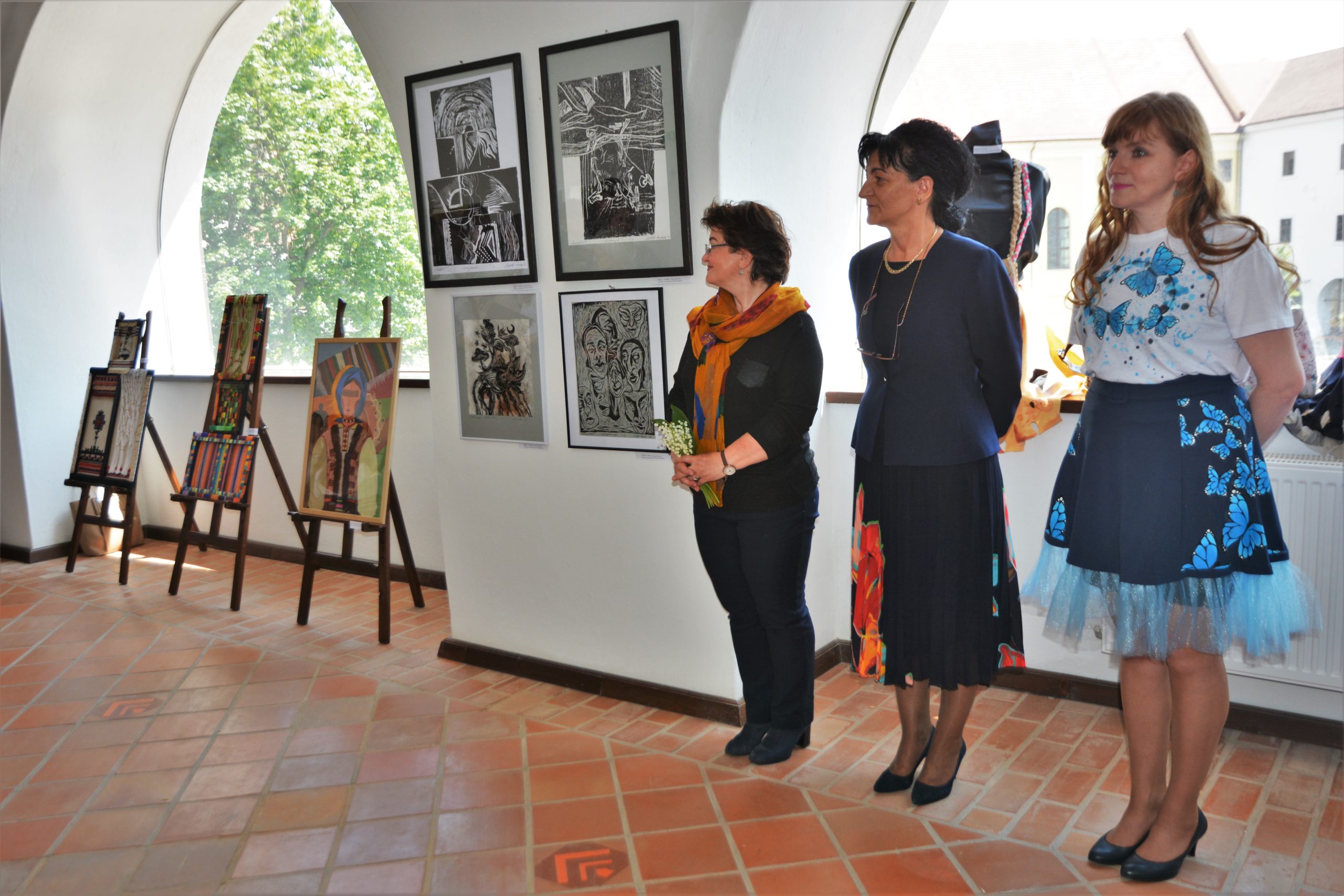 expozitie absolventi liceul de arte oradea (16)