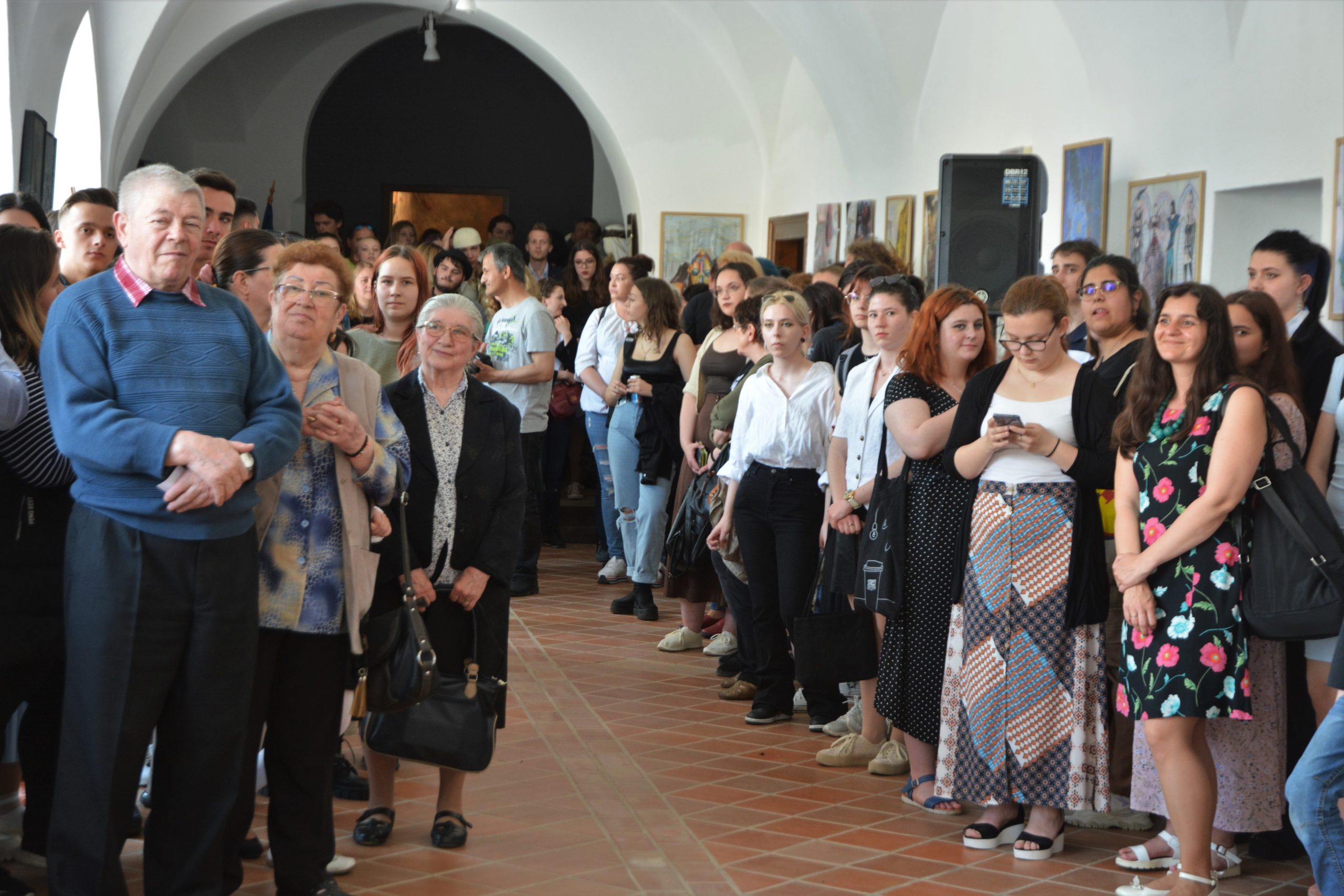 expozitie absolventi liceul de arte oradea (98)