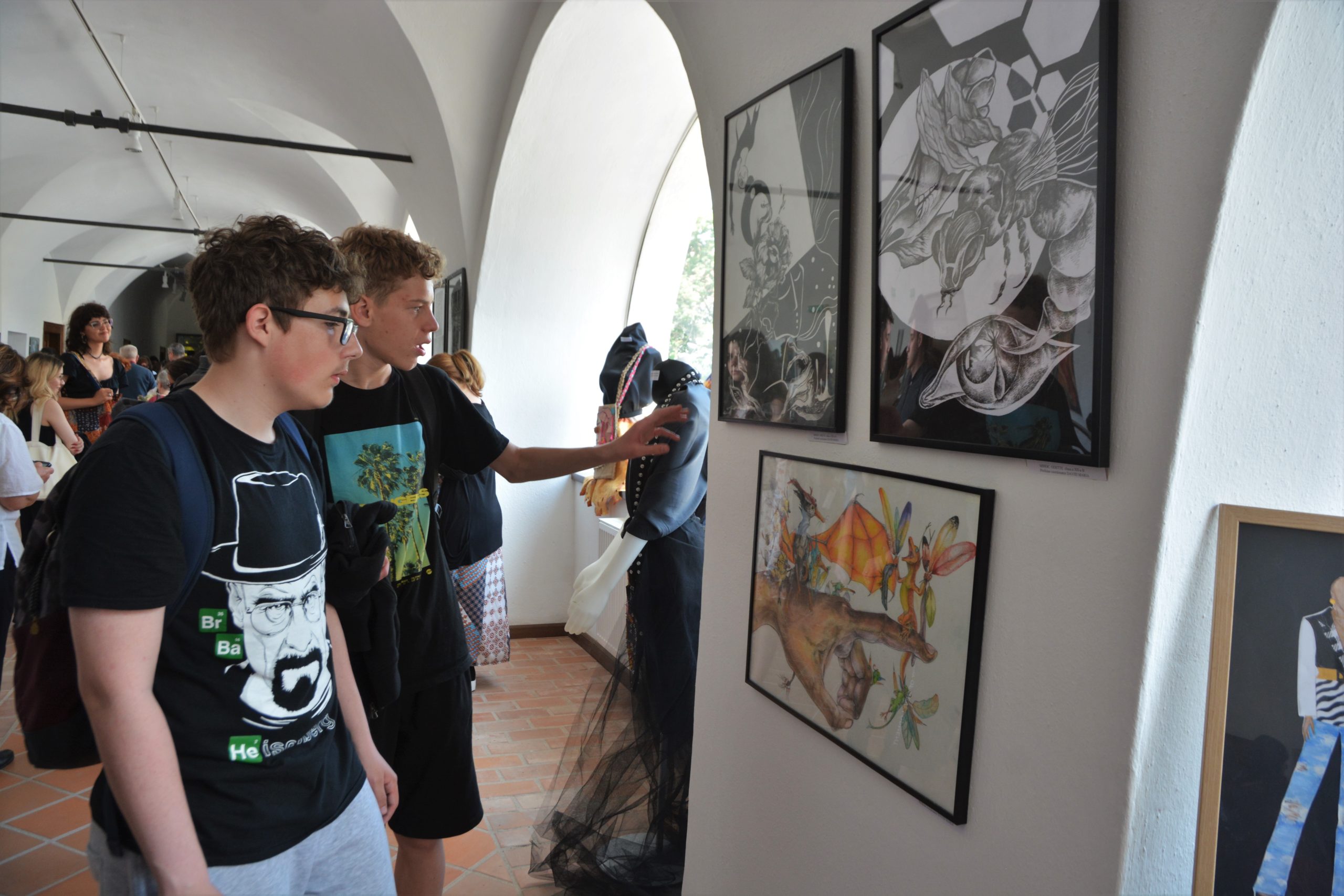 expozitie absolventi liceul de arte oradea (113)