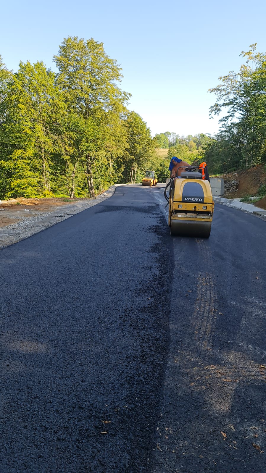 FOTO: Drumul Aștileu-Roșia, aproape gata 27.08.2022