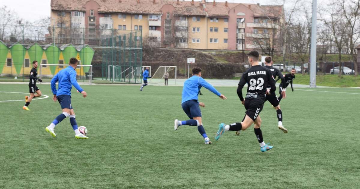 Înfrângere Pentru Fc Bihor La „roș Albaștrii” A Debutat Un Jucător Cu 190 De Meciuri în Prima