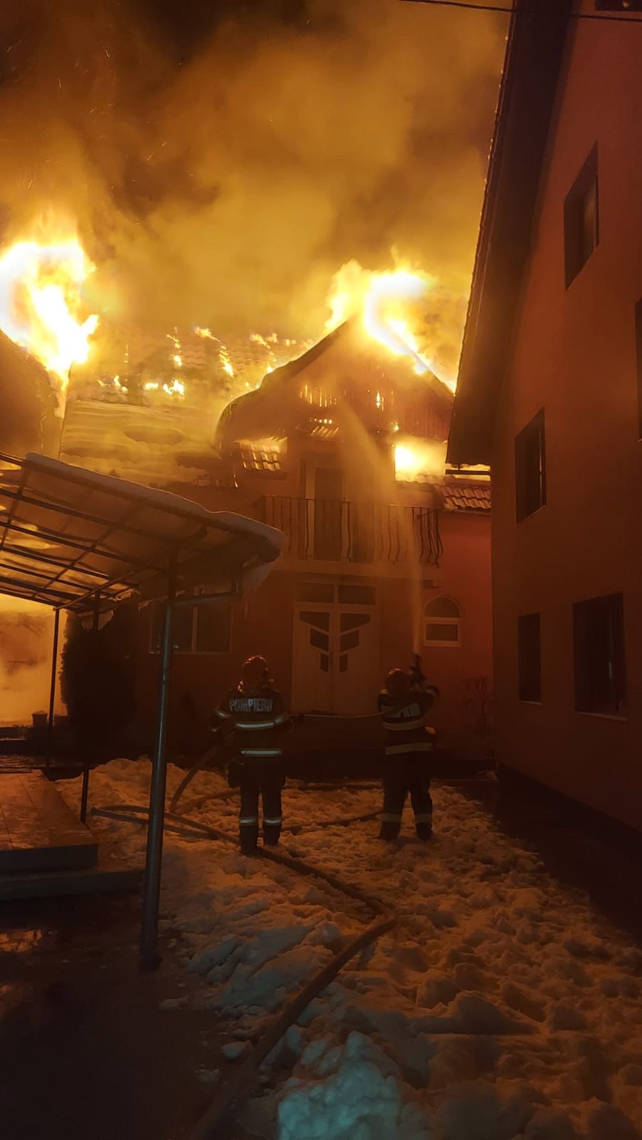 incendiu băița