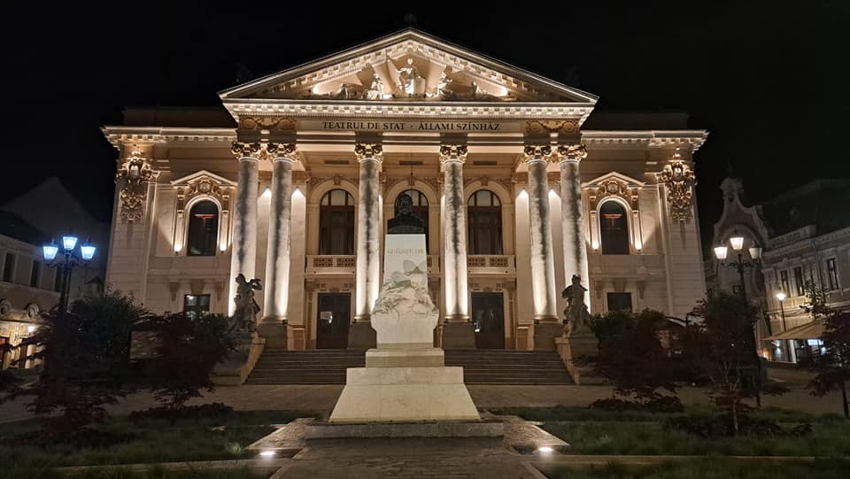 FOTO: Statuia Szigligeti Ede, restaurată de experţii Muzeului Naţional Brukenthal, 03.05.2023