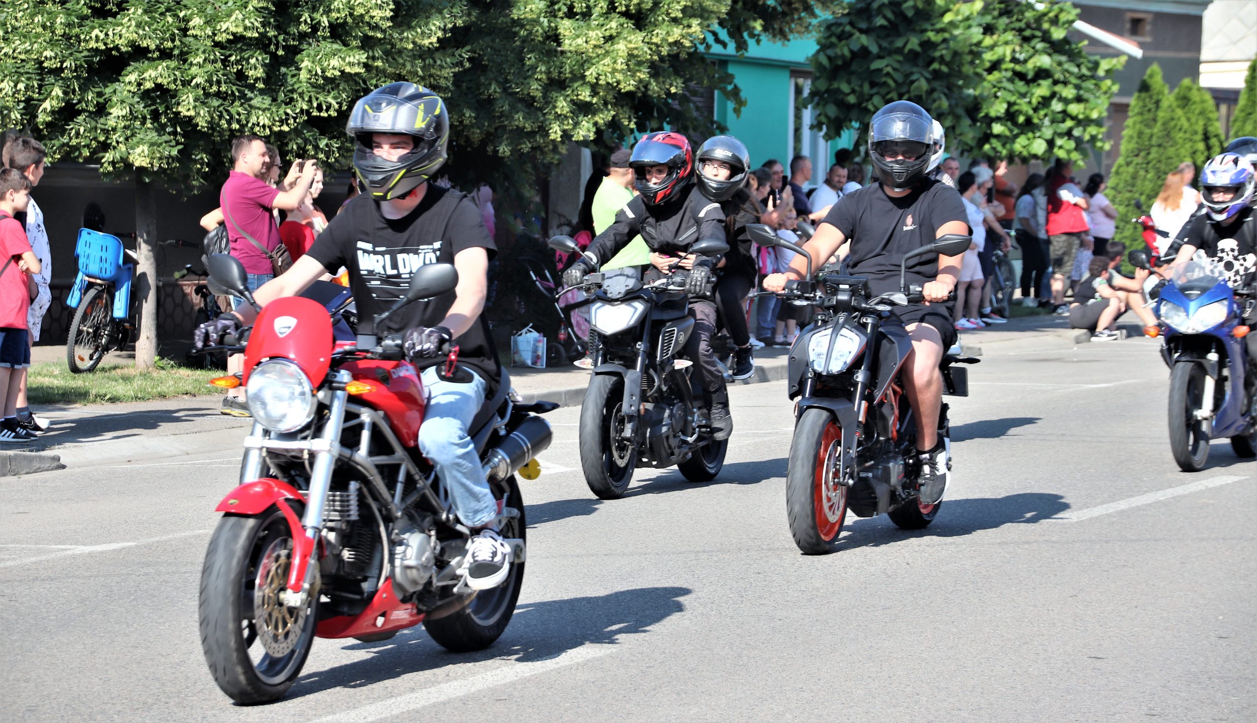 parada motociclistilor