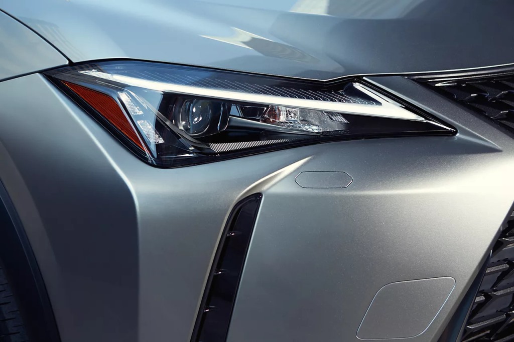 Lexus UX_G