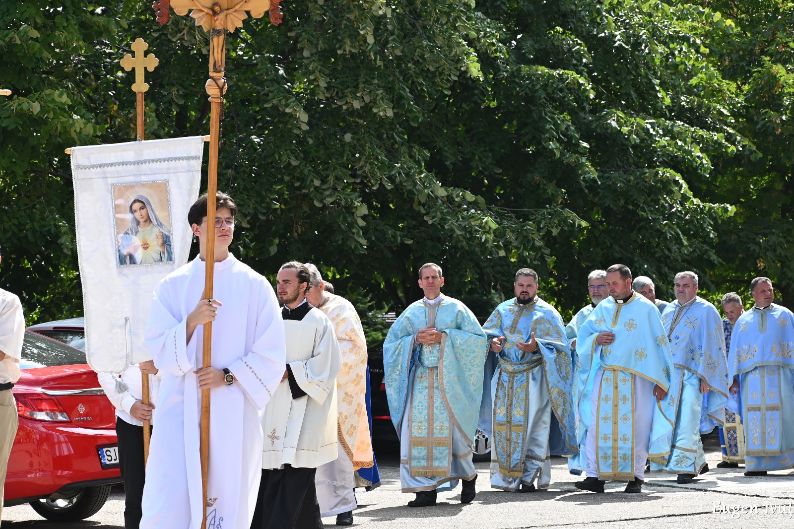 FOTO: Procesiune pe străzile din Oradea 15.08.2023