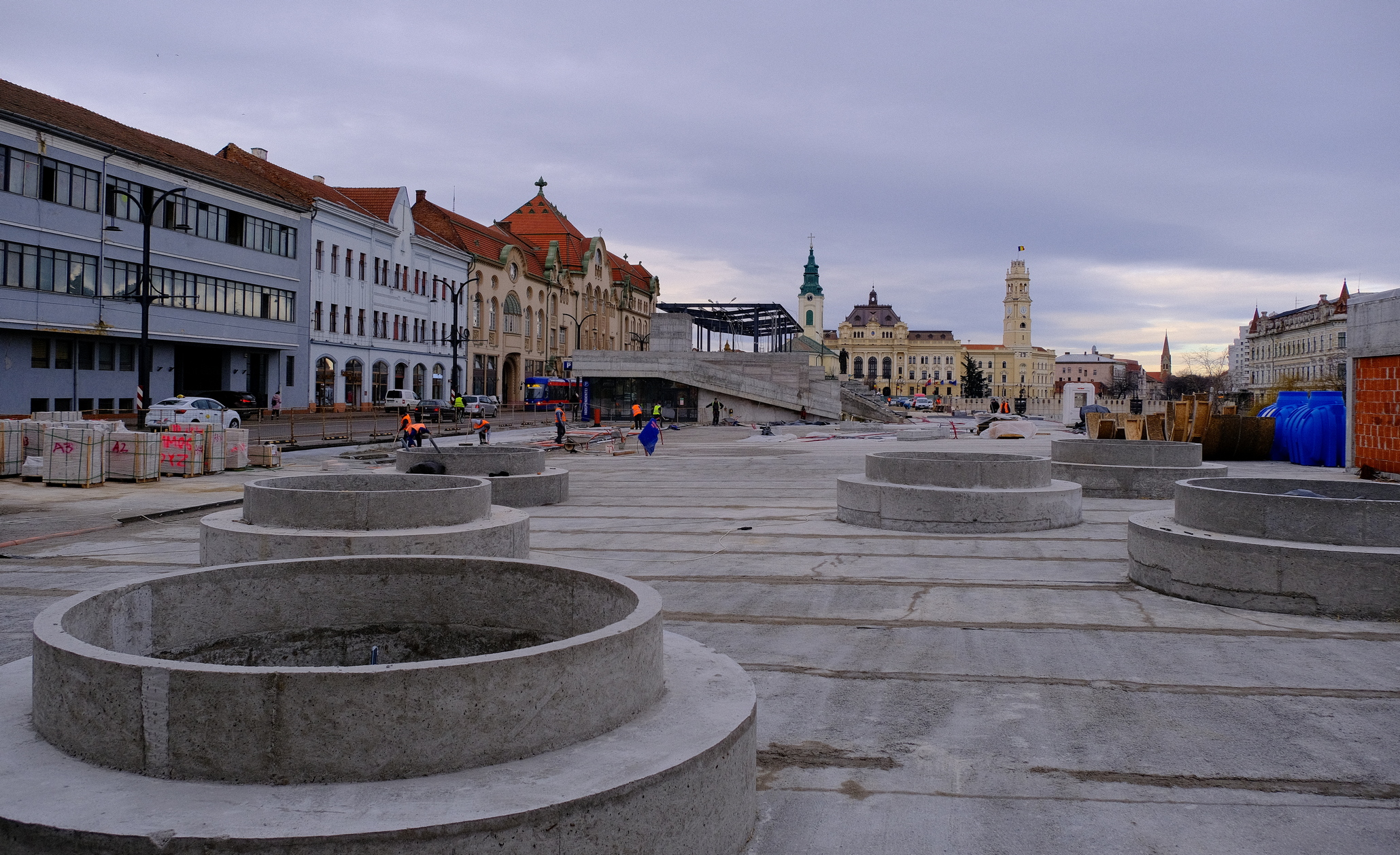 piata independentei porfir (24)