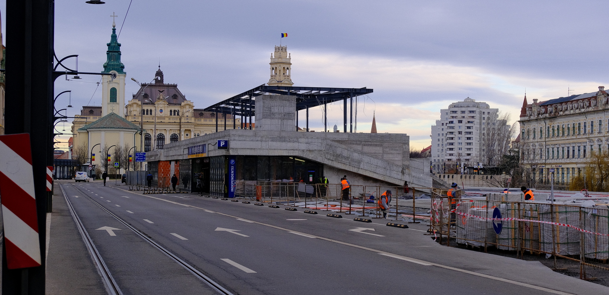 piata independentei porfir (28)