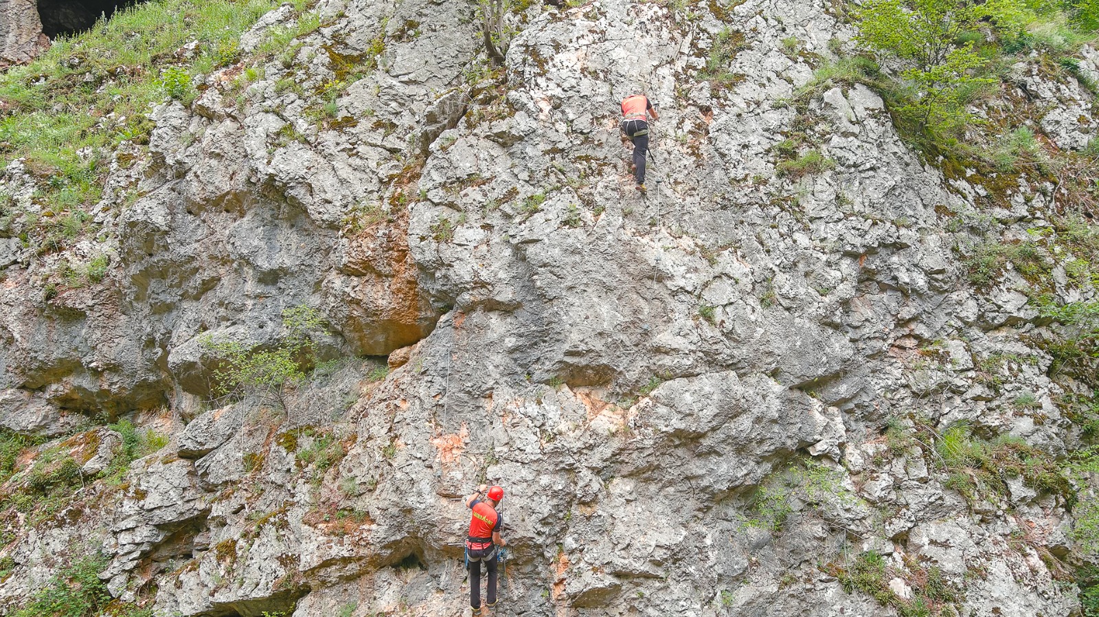 FOTO: Cel mai lung traseu Via Ferrata din Bihor 30.05.2024