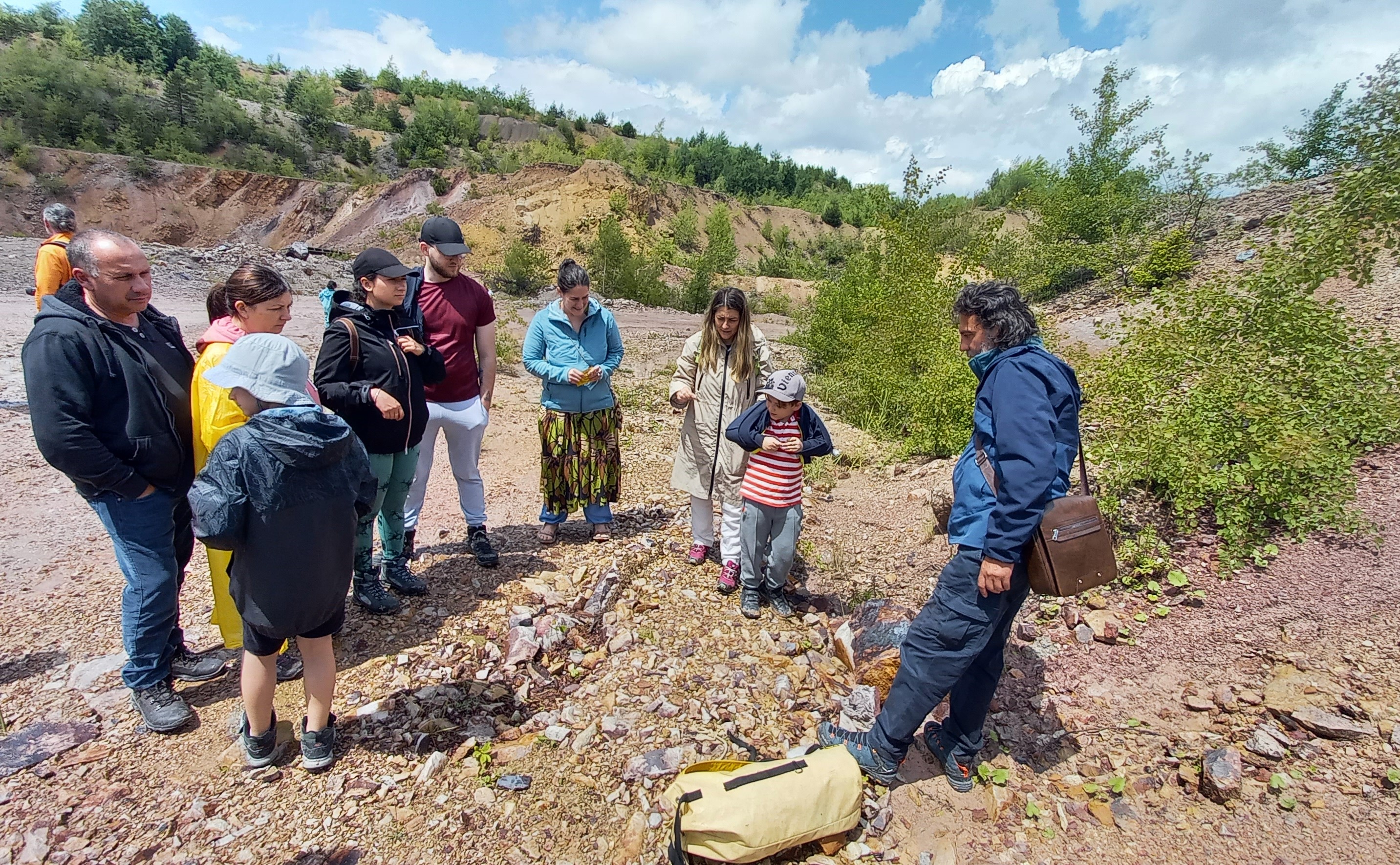 vânatoare de minerale si roci la Roşia (17)