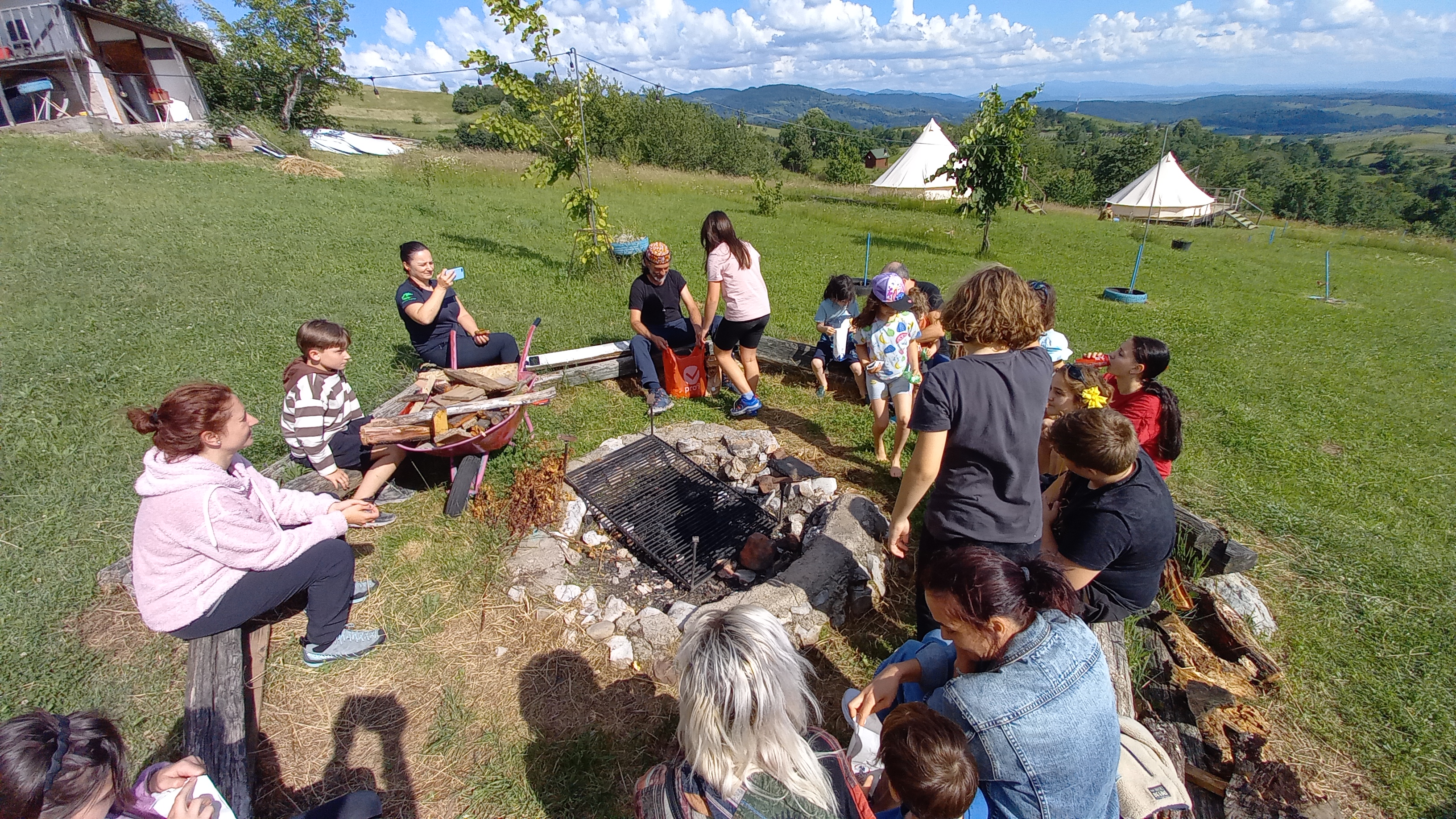 vânatoare de minerale si roci la Roşia (39)