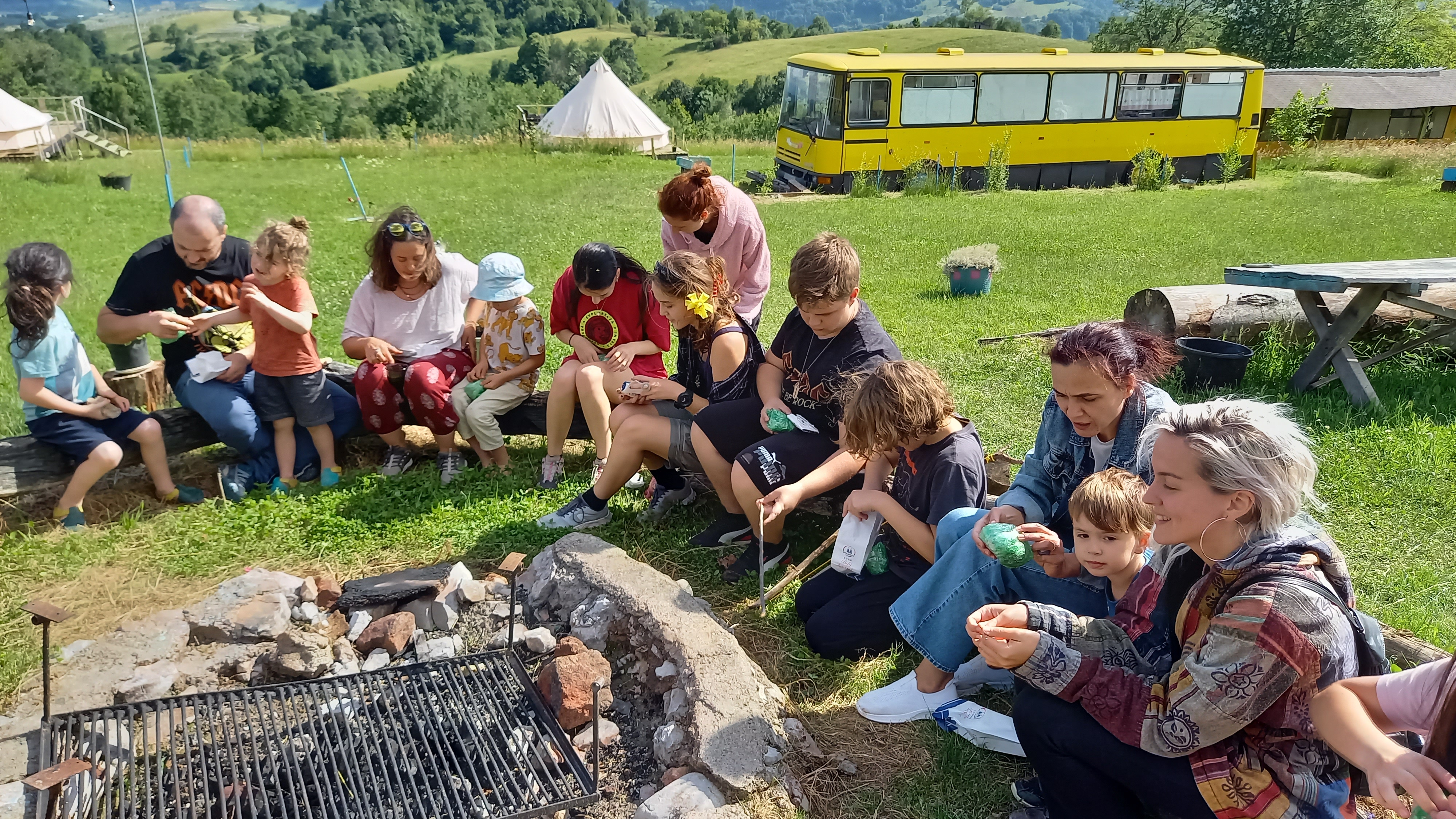 vânatoare de minerale si roci la Roşia (41)