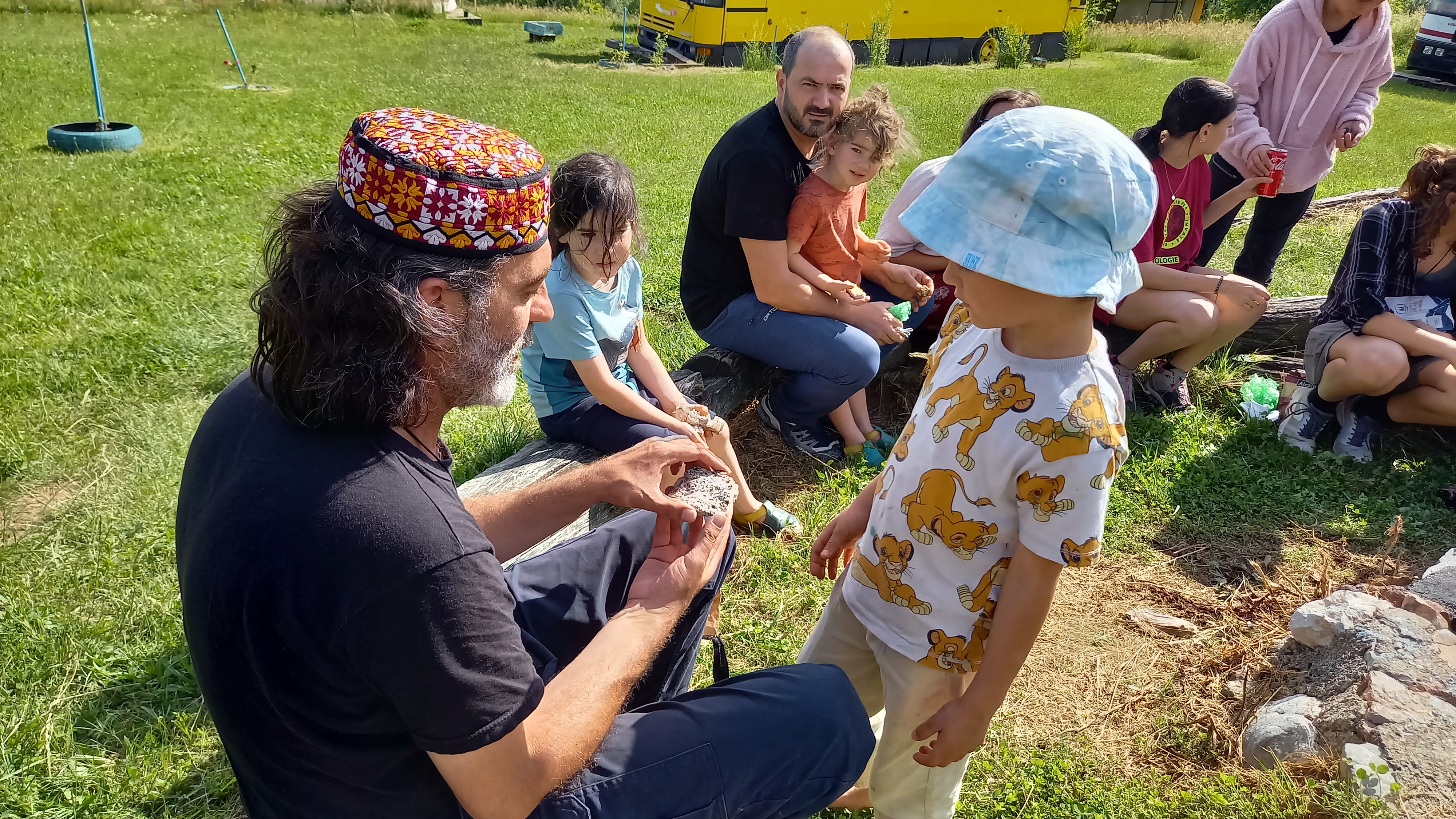 vânatoare de minerale si roci la Roşia (45)