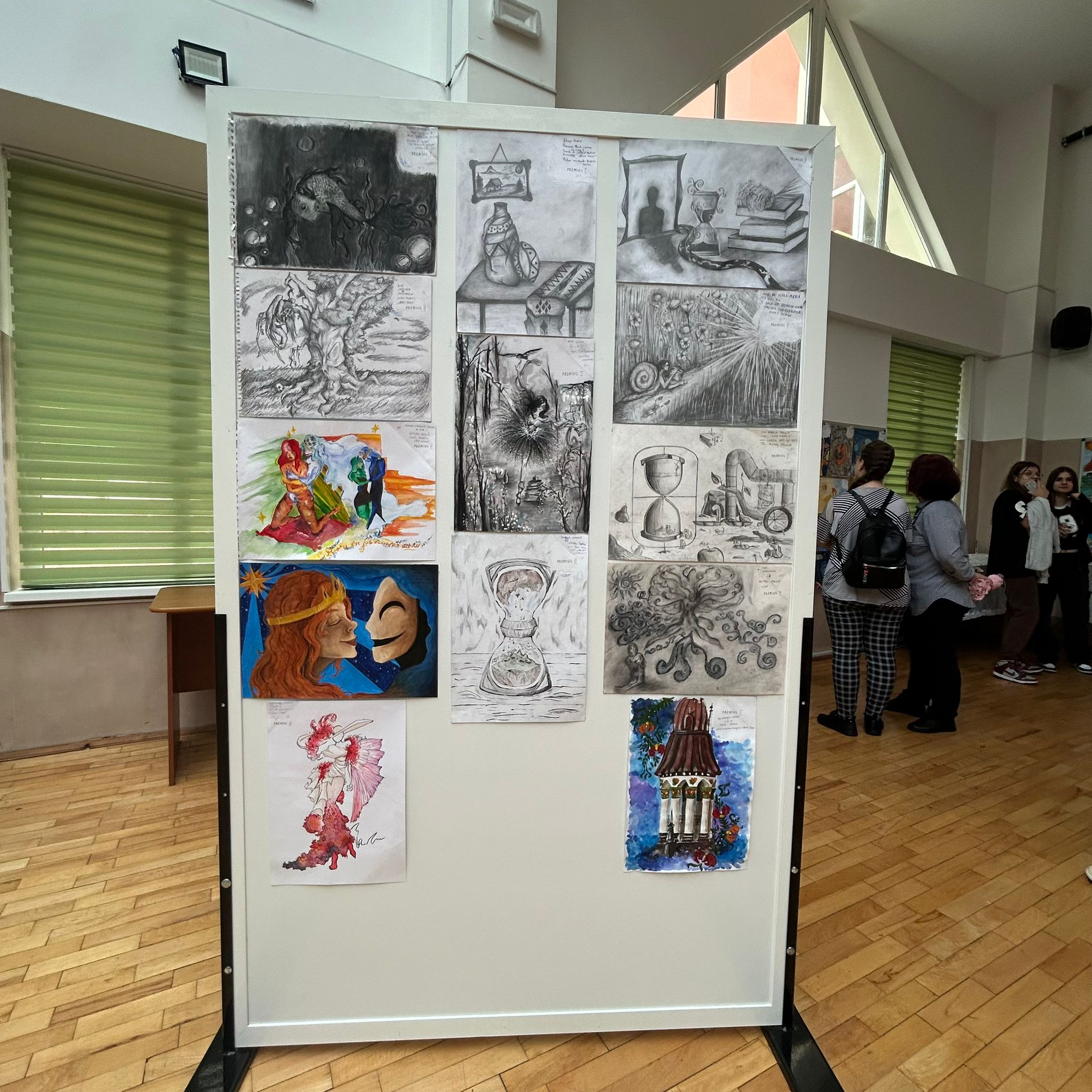 Expoziţia Pictati cu noi (11)