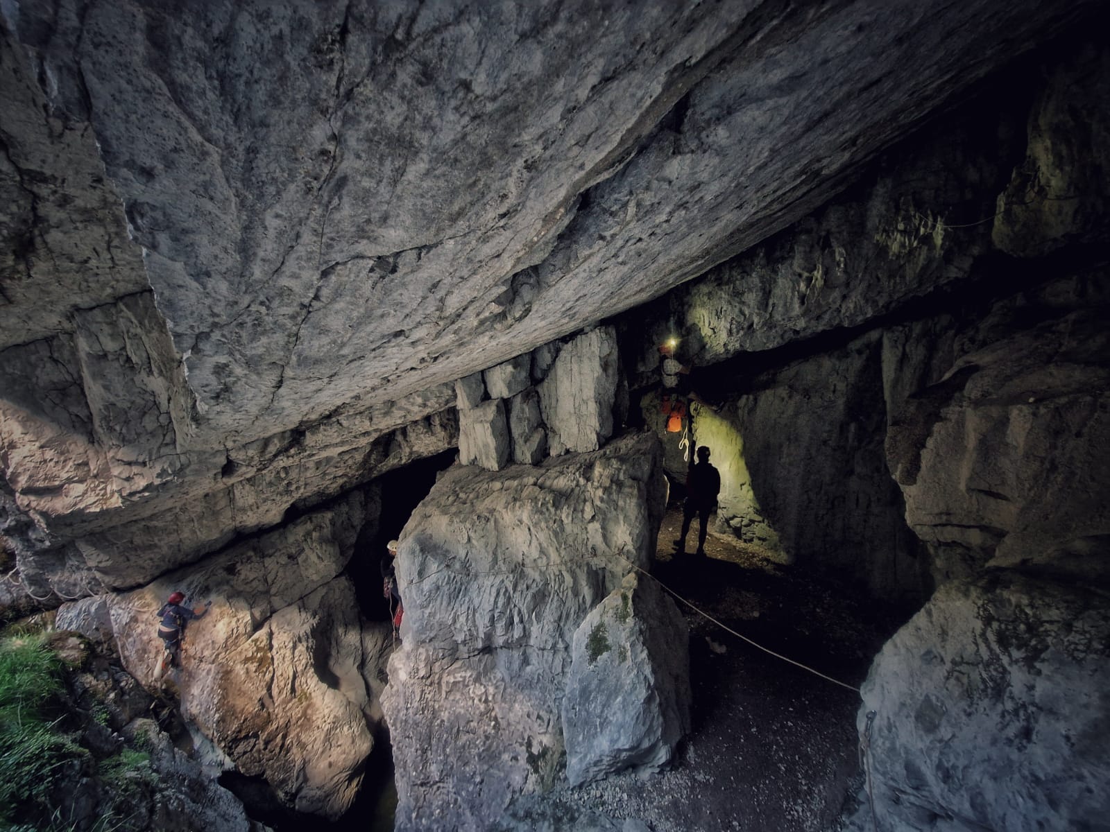 1şcoala natională speologie (2)