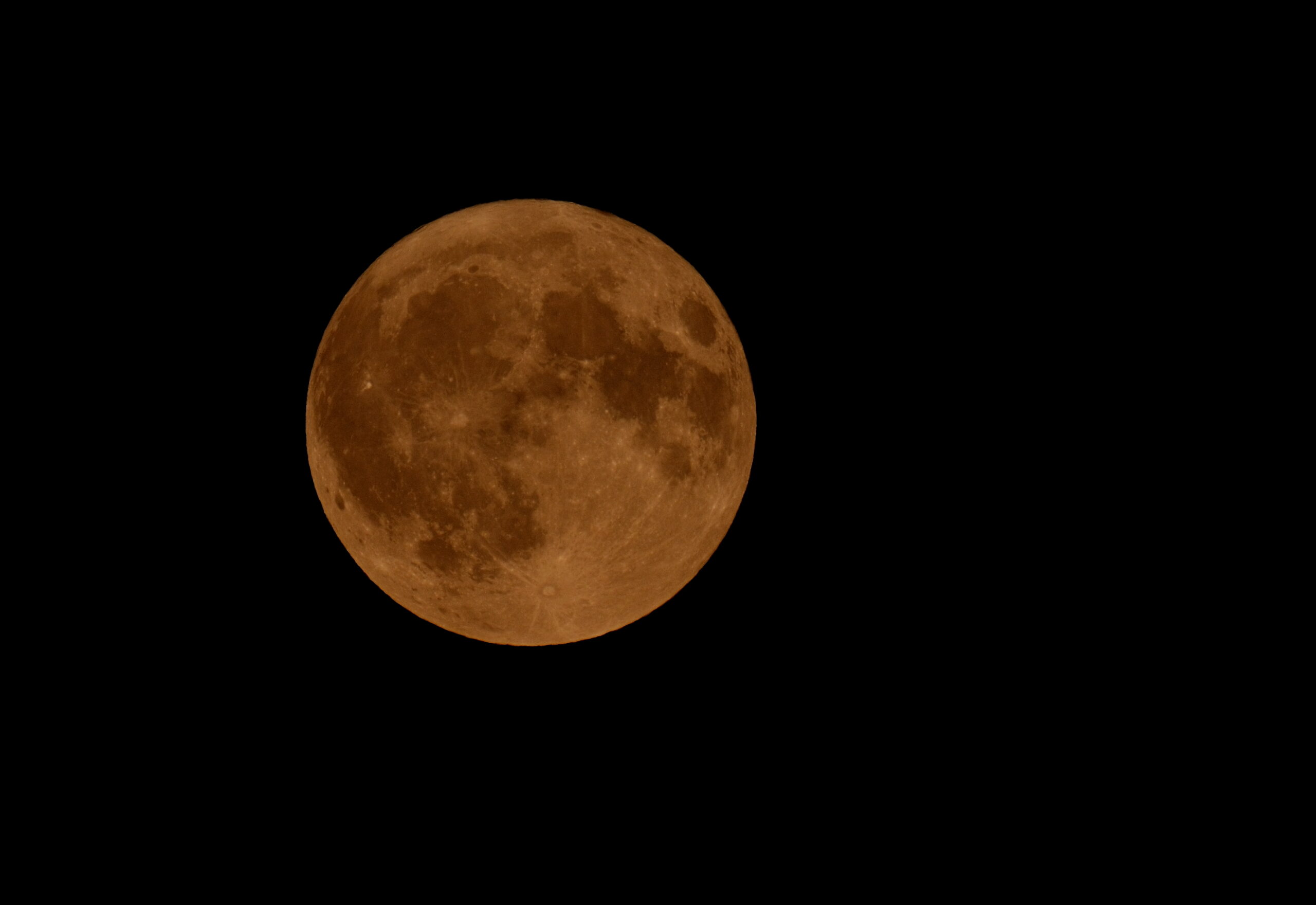 Super Luna Albastră 19.08.2024; Foto: Alexandru Nițescu