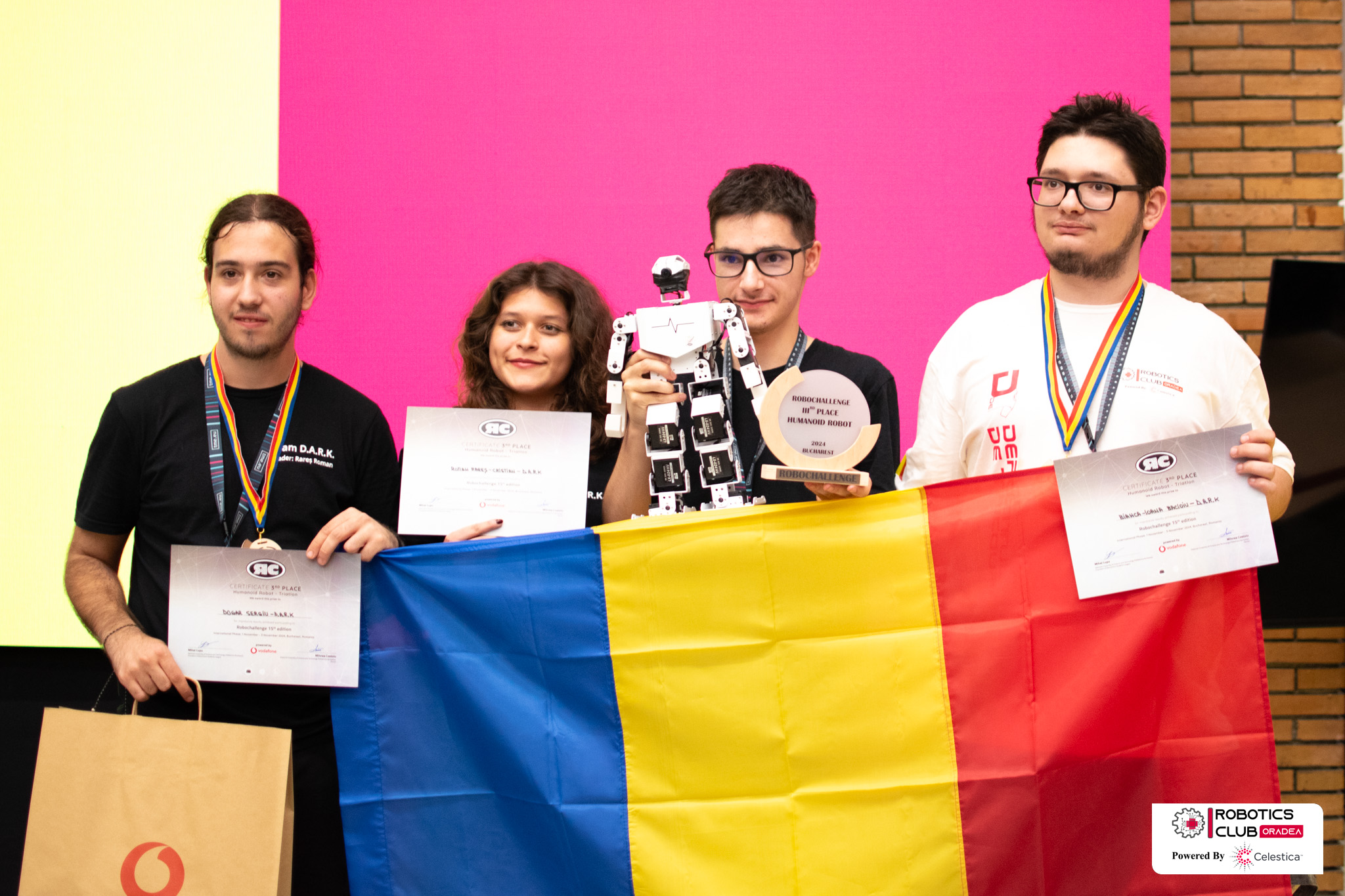 foto: Clubul de Robotică al Universității din Oradea, premiat la Robochallenge București, 05.11.2024