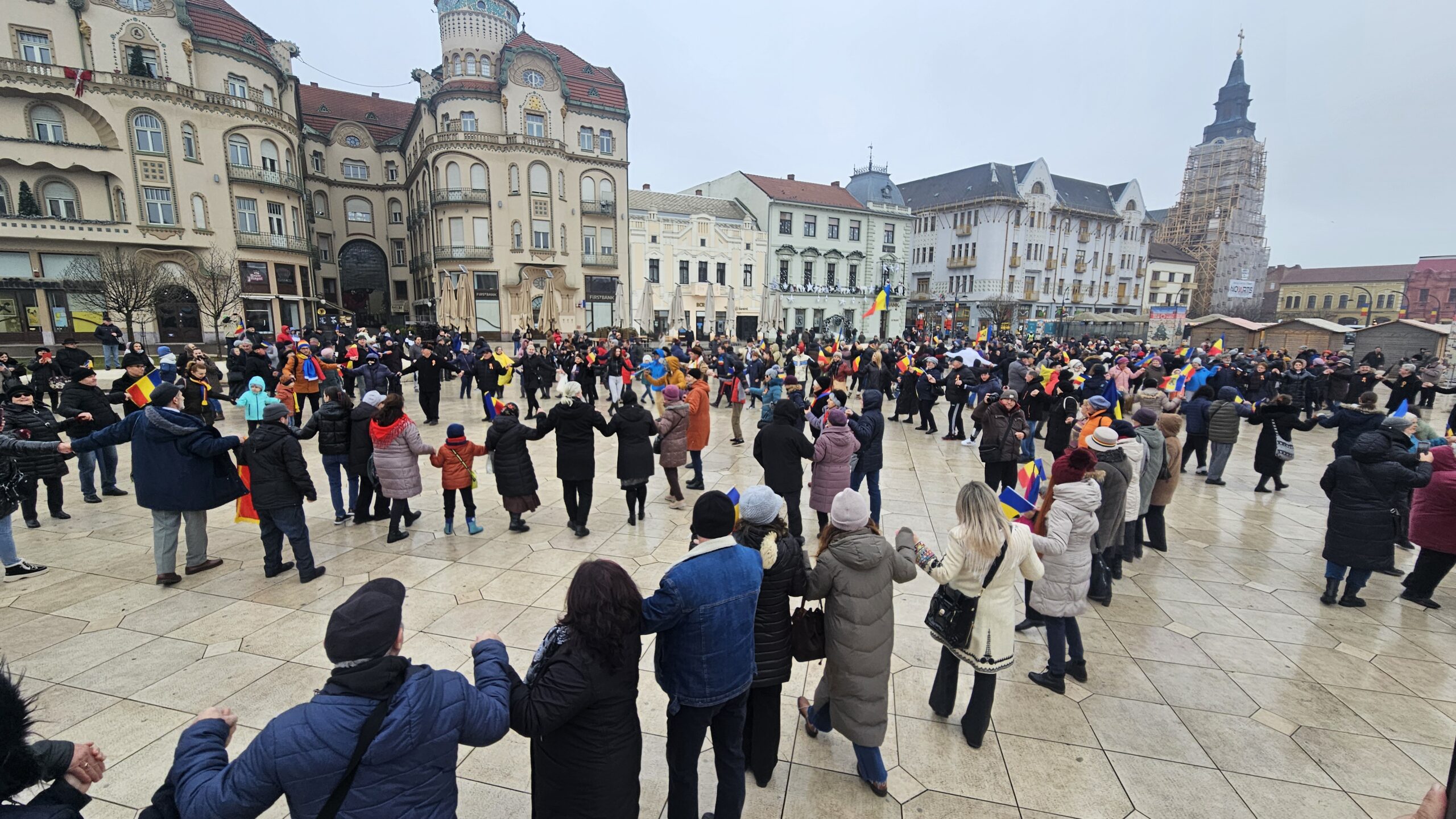 Hora din Piața Unirii din Oradea 24.01.2025; Foto: Vlad Chelaru